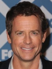 Greg Kinnear
