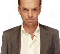 Hugo Weaving