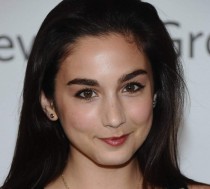 Molly Ephraim