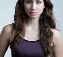 Troian Bellisario