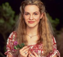 Larisa Oleynik