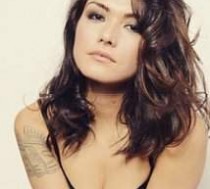 Daniella Pineda