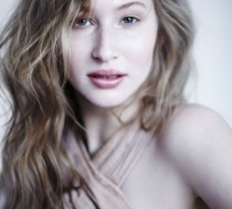 Réka Tenki