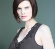 Carrie Genzel