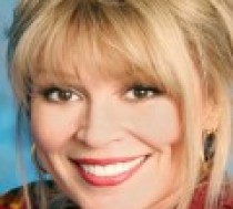 Leslie Easterbrook