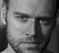 Elliot Cowan