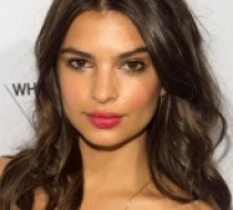 Emily Ratajkowski