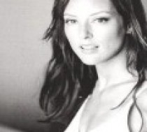 Lola Glaudini