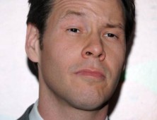 Ike Barinholtz