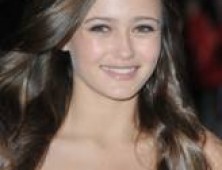 Ella Purnell