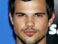 Taylor Lautner