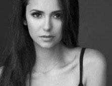 Nina Dobrev