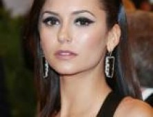Nina Dobrev