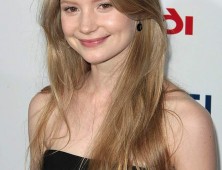 Mia Wasikowska