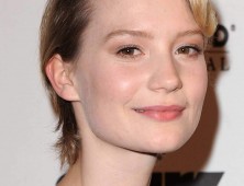Mia Wasikowska