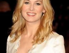 Rosamund Pike