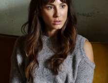 Troian Bellisario