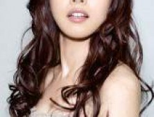 Jo Yoon Hee