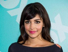Hannah Simone