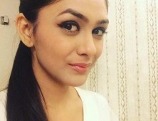 Mrunal Thakur
