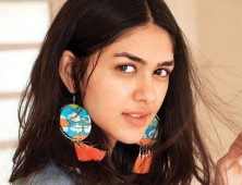Mrunal Thakur