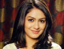 Mrunal Thakur
