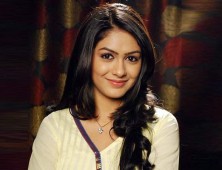 Mrunal Thakur
