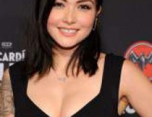 Daniella Pineda
