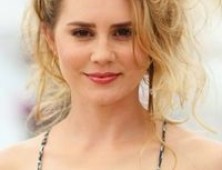 Alison Lohman