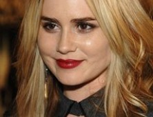 Alison Lohman